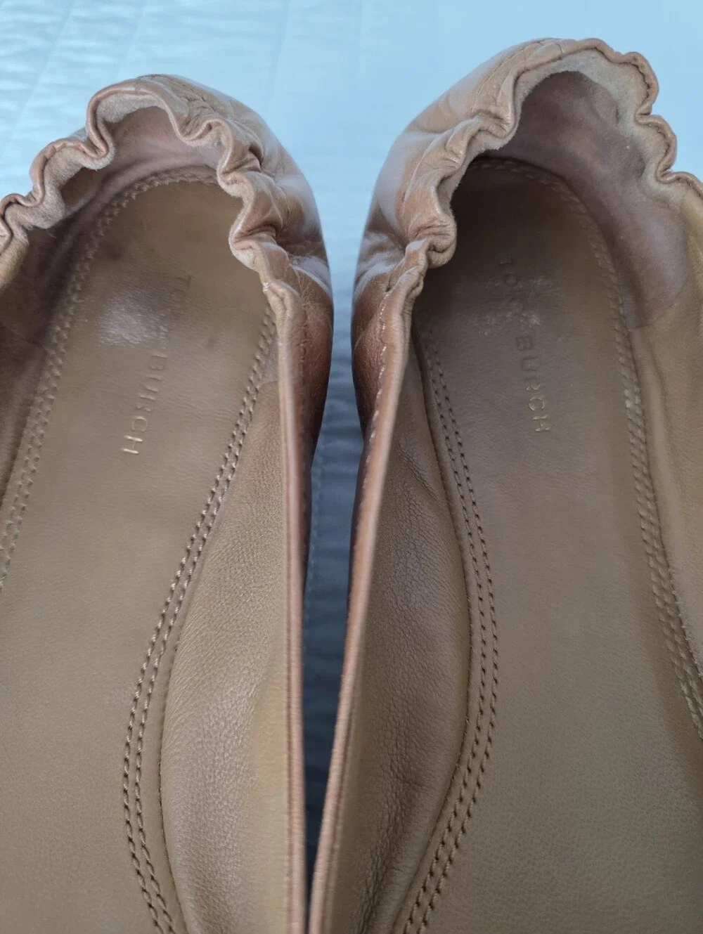 Tory Burch Multi Logo Tan Leather Reva Ballet Flats Size 9